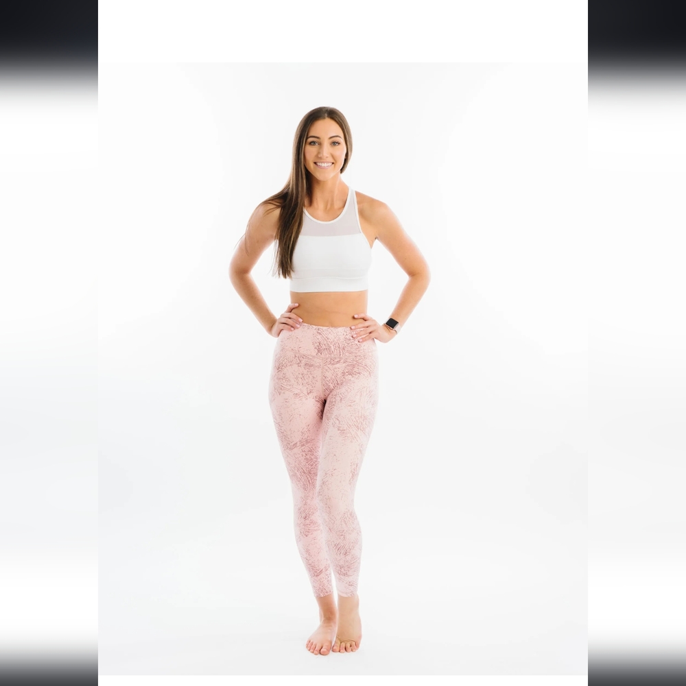 EUC ZYIA Pink Etching Light n Tight Hi-rise 7/8 24" RC Size 4